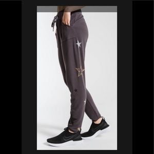 Z Supply The Foiled Star Jogger size XS